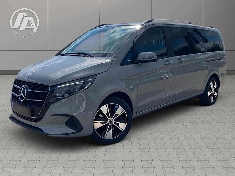 Alpingrau Gebraucht 2024 Mercedes V250 Van / Kleinbus | 70.990 € (Guter Preis) - Bild 1/3