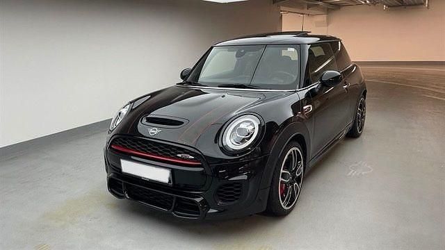Gebraucht Mini John Cooper Works 231 PS (169 kW) 2019 Schwarz Kleinwagen