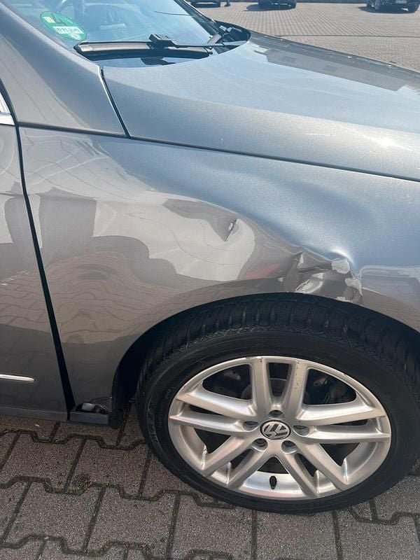 Gebraucht VW Passat Highline 150 PS (110 kW) 2007 Silber Limousine