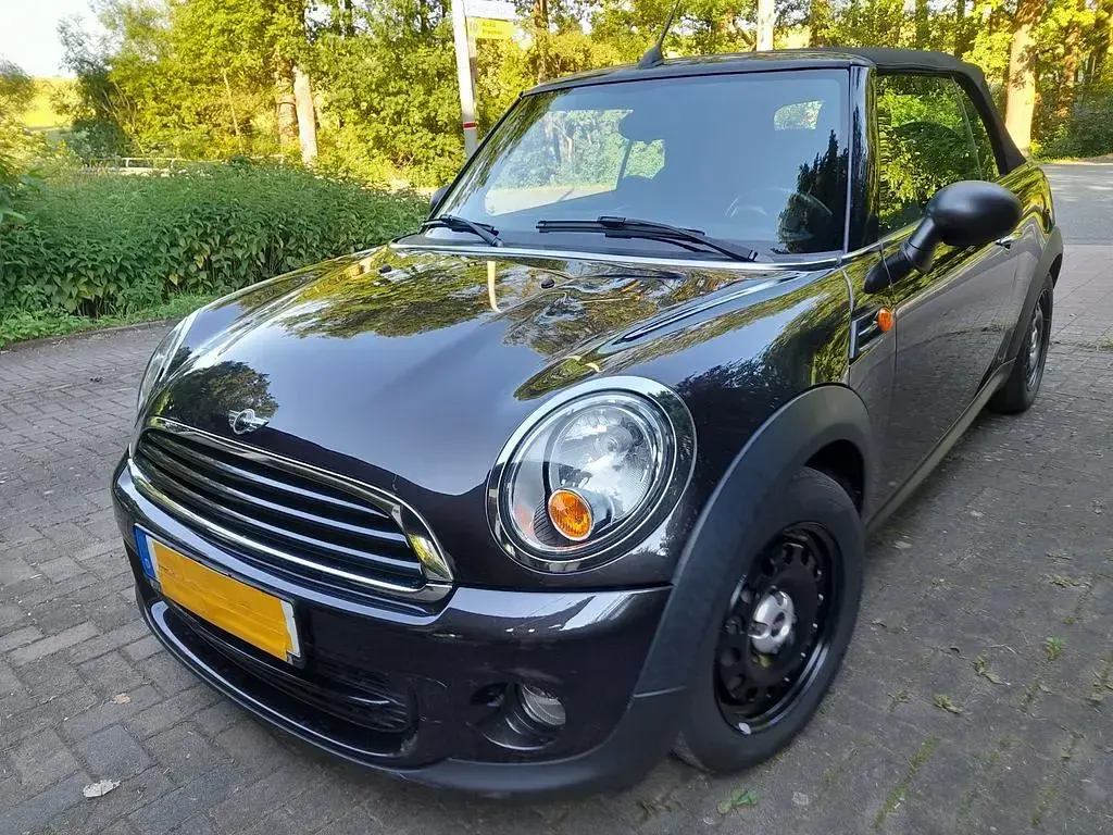 Gebraucht Mini One Cabriolet 98 PS (72 kW) 2015 Braun Cabrio