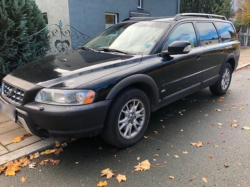 Schwarz Gebraucht 2006 Volvo XC70 Kombi | 2.490 € - Bild 1/4