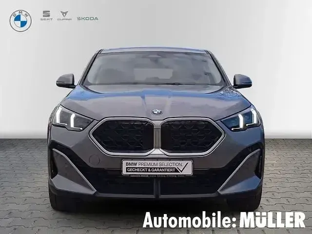 Gebraucht BMW X2 Performance 170 PS (125 kW) 2024 Skyscraper grau metallic SUV