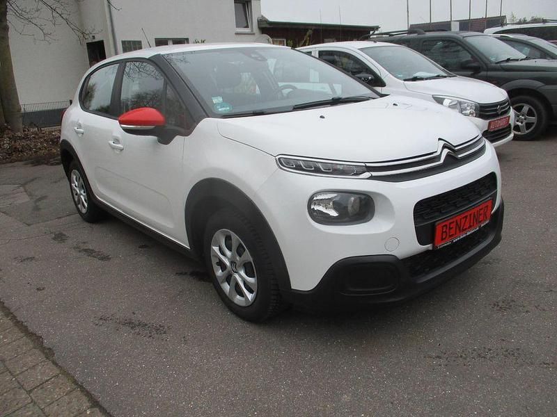 Gebraucht Citroën C3 Feel 82 PS (60 kW) 2019 Weiß Kleinwagen