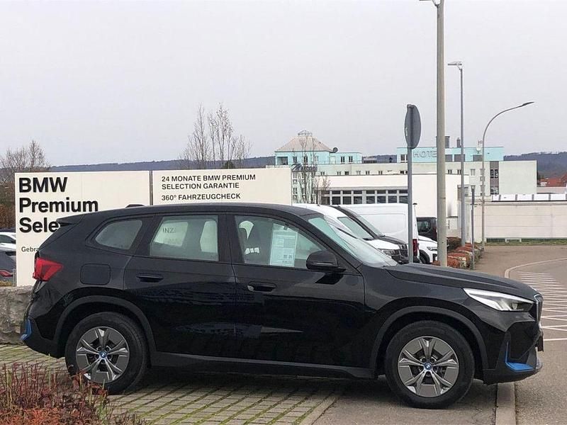 Gebraucht BMW iX1 Performance 230 kW (313 PS) 2023 Schwarz SUV