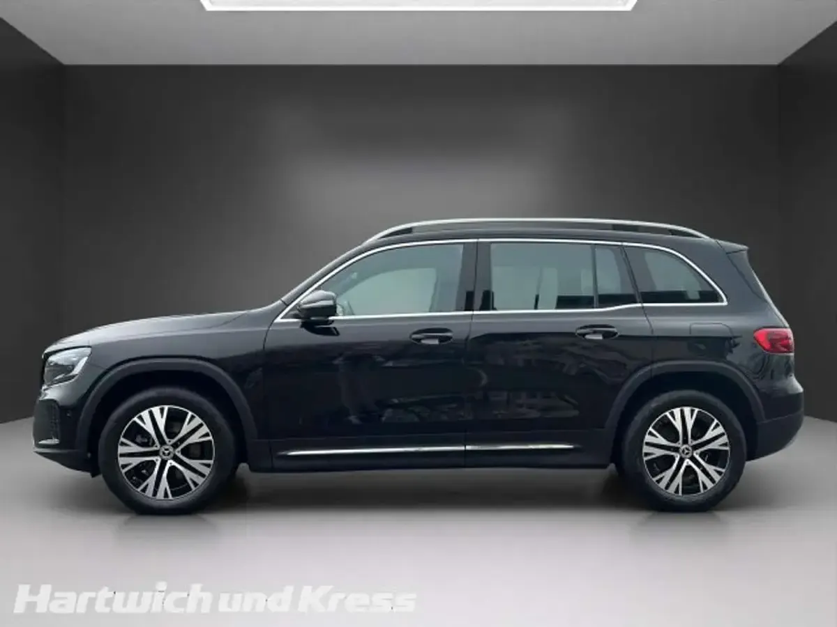 Gebraucht Mercedes GLB180 Advanced Plus 116 PS (85 kW) 2025 Nachtschwarz  unilack SUV