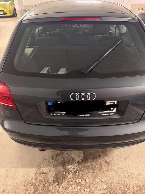 Gebraucht Audi A3 Attraction 102 PS (75 kW) 2009 Grau Kleinwagen