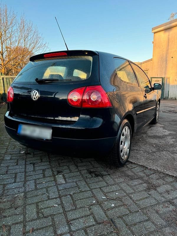 Gebraucht 2005 VW Golf V Coupé | 1.350 € (Fairer Preis) - Bild 1/4