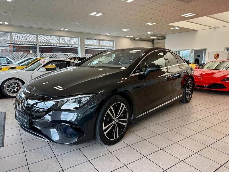 Gebraucht Mercedes EQE300 Advanced 180 kW (245 PS) 2022 Graphitgrau Limousine
