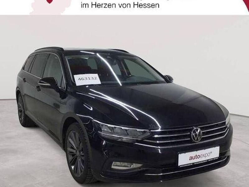 Schwarz Gebraucht 2021 VW Passat Kombi | 18.989 € (Guter Preis) - Bild 1/4