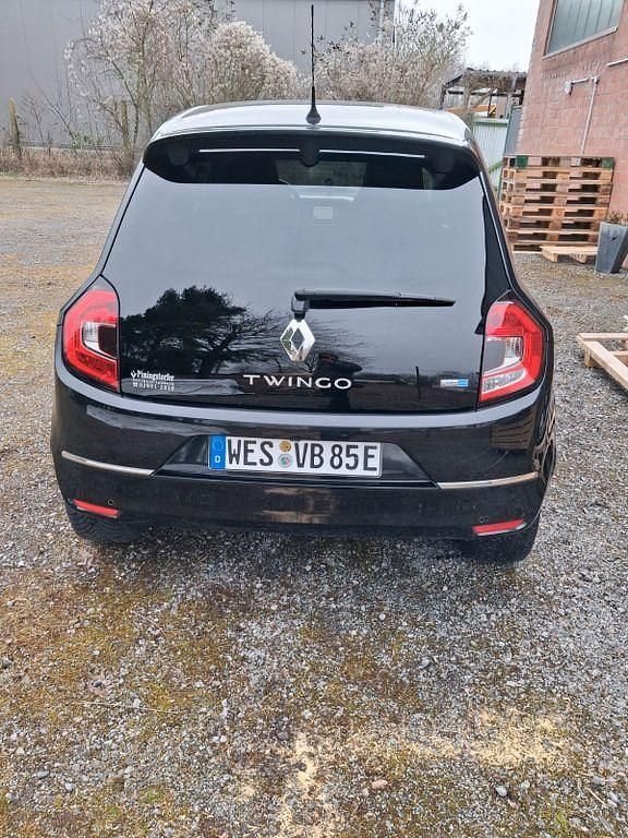 Gebraucht Renault Twingo Vibes 60 kW (82 PS) 2021 Schwarz Kleinwagen