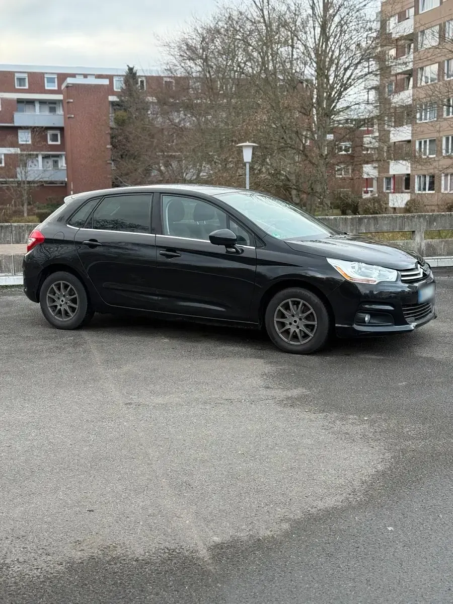 Gebraucht Citroën C4 120 PS (88 kW) 2011 Schwarz Limousine