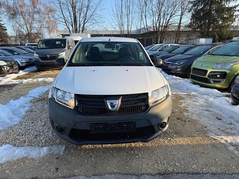 Gebraucht 2014 Dacia Sandero Essentiel Limousine | 2.999 € (Guter Preis) - Bild 1/4