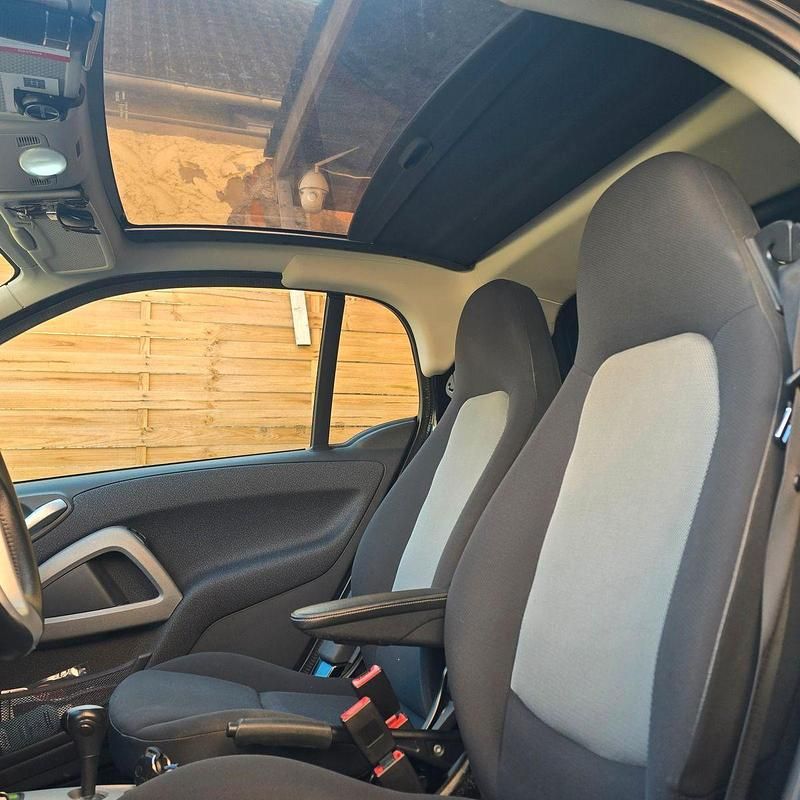 Gebraucht Smart ForTwo Coupé 84 PS (61 kW) 2010 Schwarz Coupé