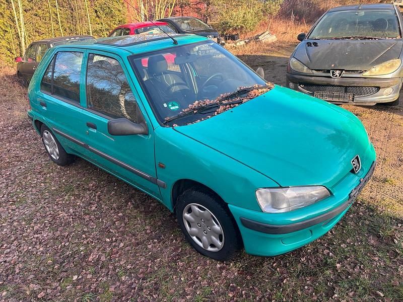 Grün Gebraucht 2001 Peugeot 106 Sport Kleinwagen | 399 € (Superpreis) - Bild 1/4