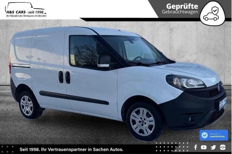 Gebraucht Fiat Doblò 95 PS (69 kW) 2019 Weiß Van / Kleinbus
