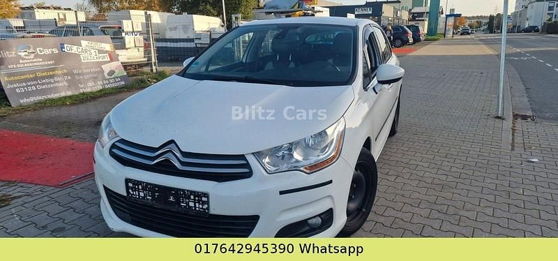 Gebraucht Citroën C4 SELECTION 111 PS (81 kW) 2012 Weiß Limousine