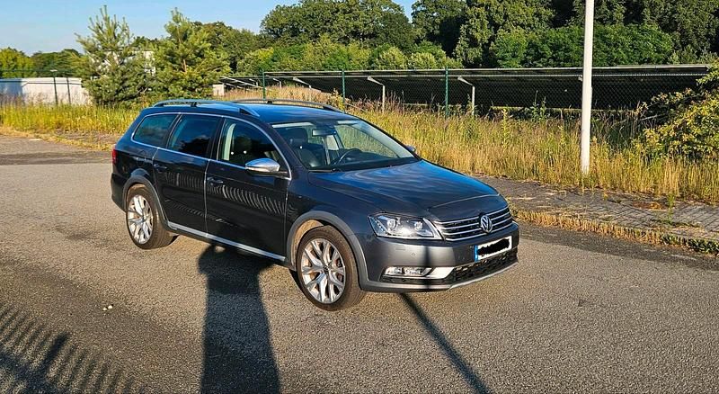 Gebraucht VW Passat Alltrack 177 PS (130 kW) 2014 Grau Kombi