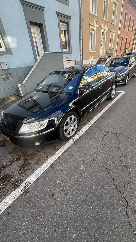 Usata VW Phaeton 233 CV (171 kW) 2008 Nero Berlina