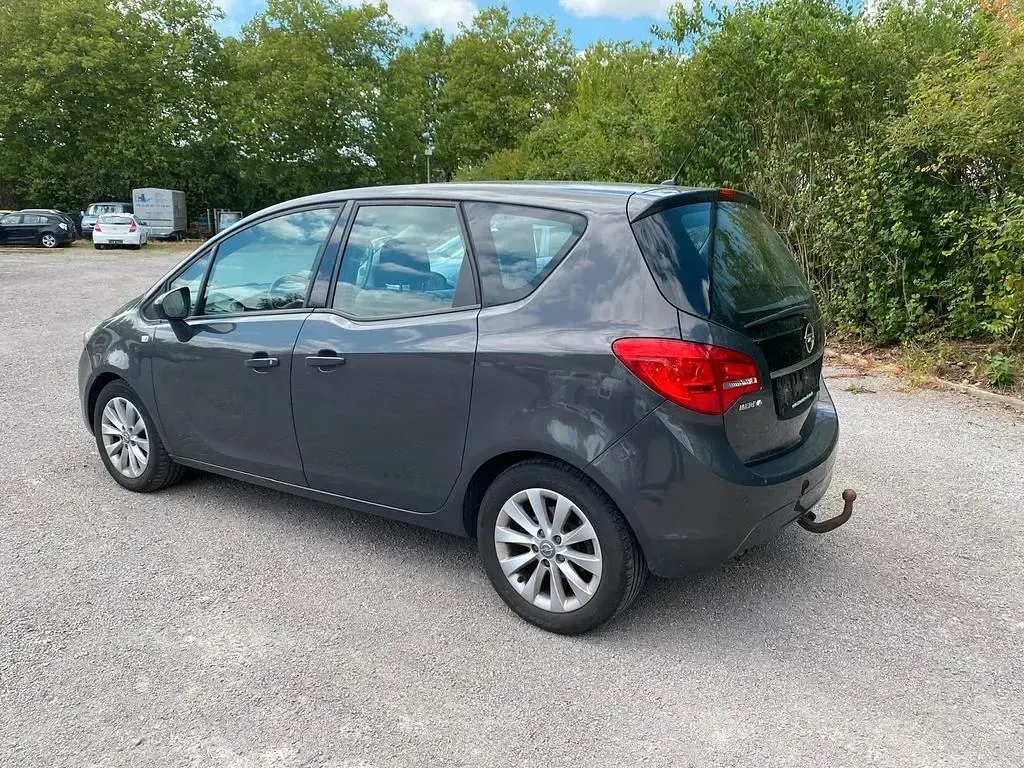 Gebraucht Opel Meriva Style 120 PS (88 kW) 2015 Grau Van / Kleinbus