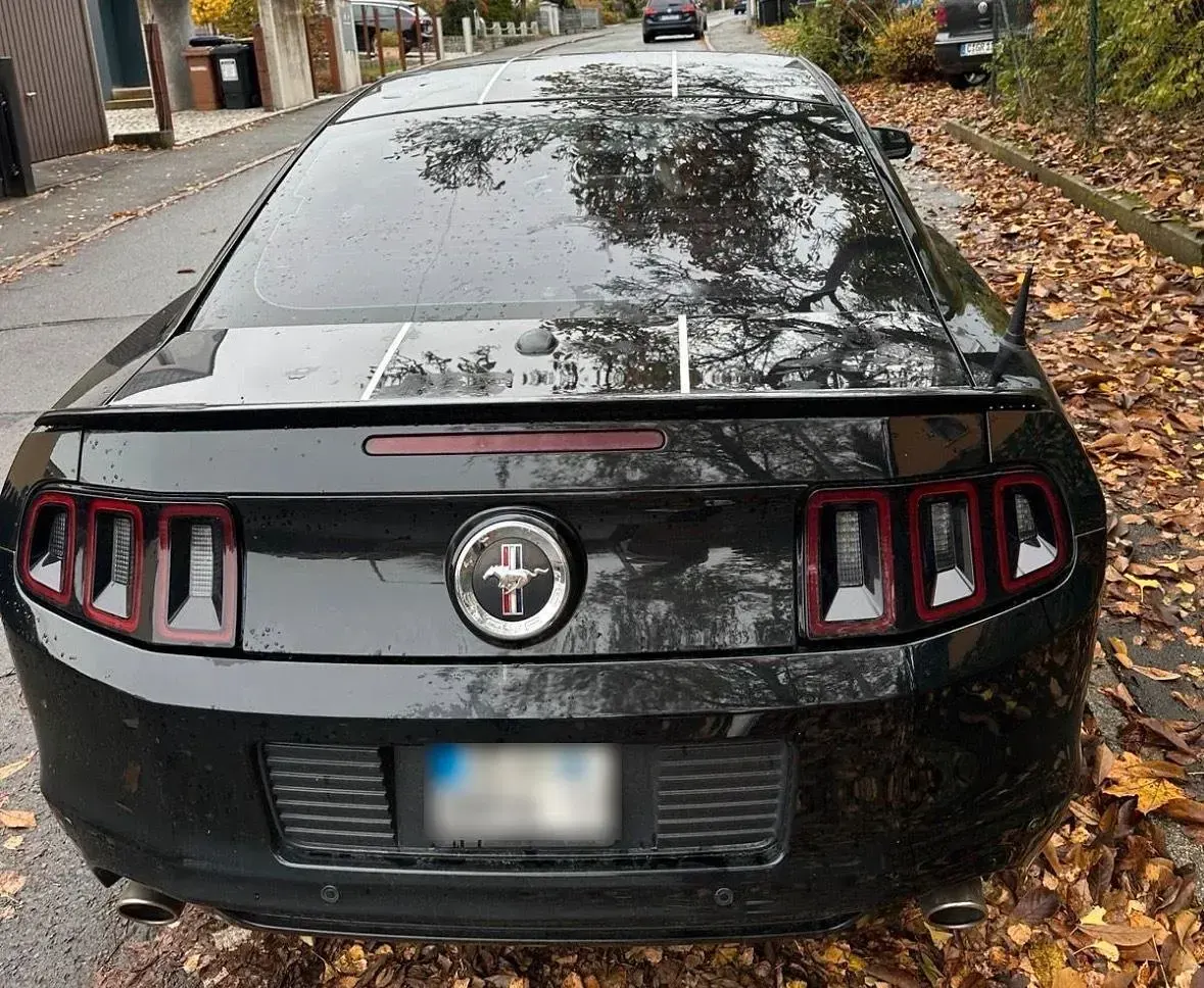 Gebraucht Ford Mustang 307 PS (225 kW) 2014 Schwarz Limousine