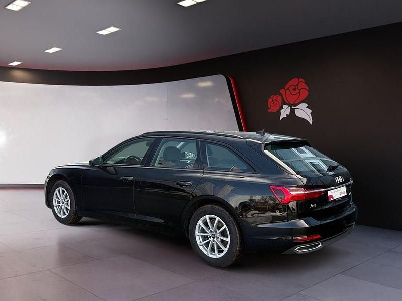Gebraucht Audi A6 Premium 163 PS (119 kW) 2023 Brillantschwarz Kombi