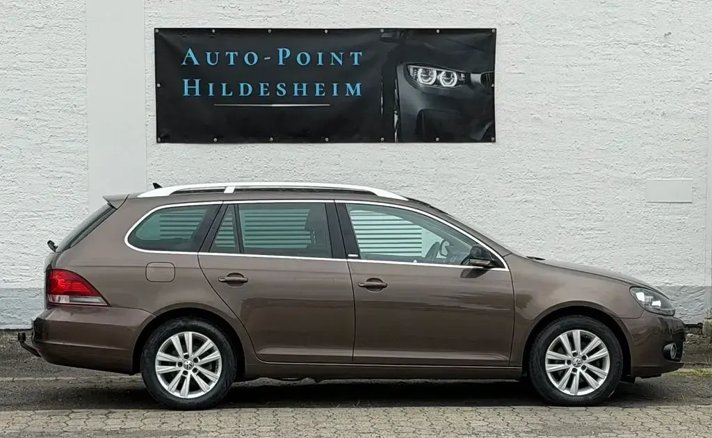 Gebraucht VW Golf VI Style 122 PS (89 kW) 2011 Braun Kleinwagen