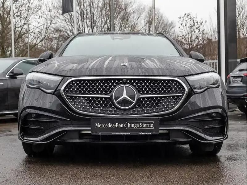 Gebraucht Mercedes E300 AMG 313 PS (230 kW) 2024 Grau graphitgrau metallic Kombi