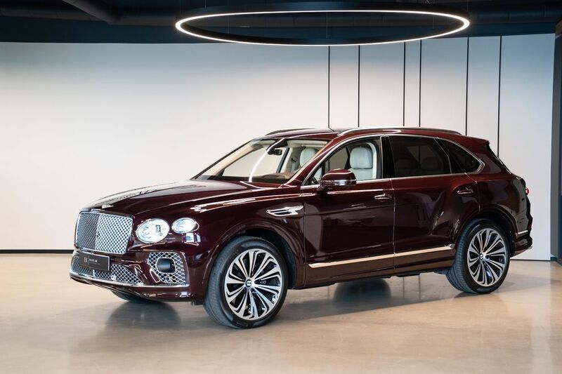 Gebraucht Bentley Bentayga 551 PS (405 kW) 2023 Rot SUV