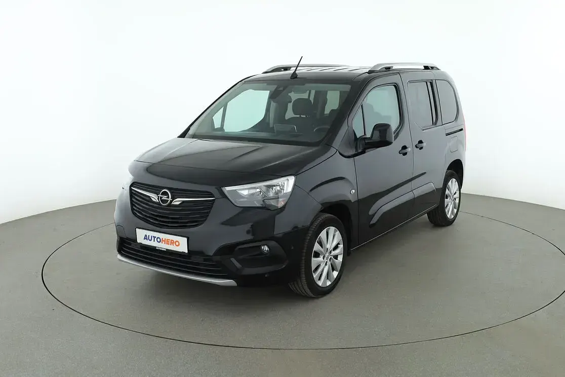Gebraucht Opel Combo Life Ultimate 131 PS (96 kW) 2021 Van / Kleinbus