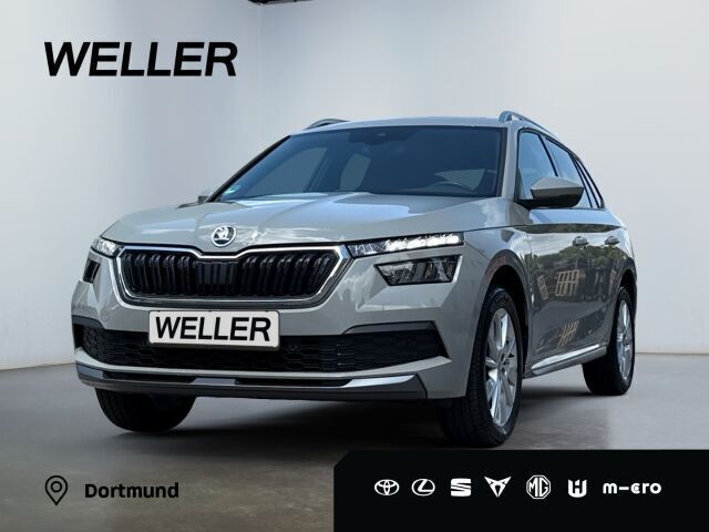 Grau Gebraucht 2021 Skoda Kamiq Style SUV | 21.640 € (Etwas zu teuer) - Bild 1/3