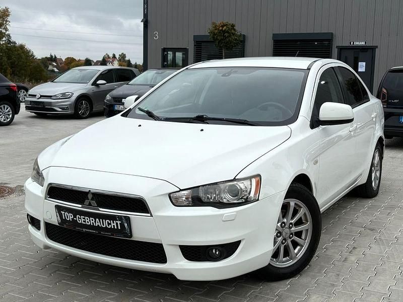 Weiß Gebraucht 2011 Mitsubishi Lancer Limousine | 2.900 € (Guter Preis) - Bild 1/4