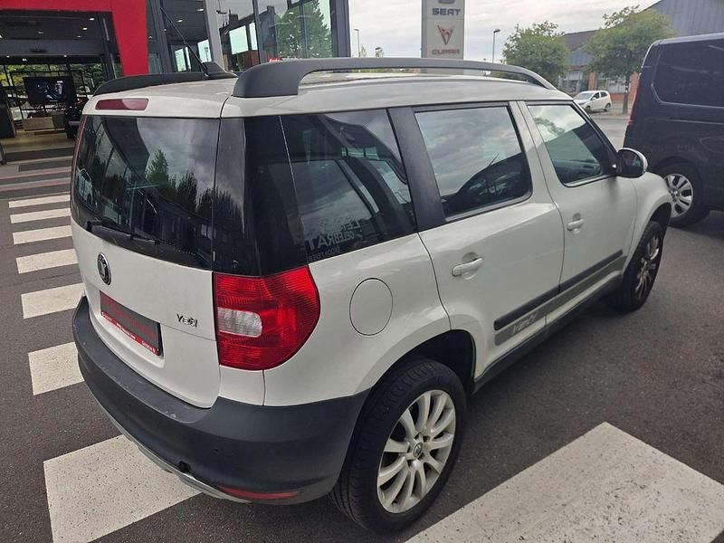 Gebraucht Skoda Yeti Elegance 122 PS (89 kW) 2013 Weiß SUV