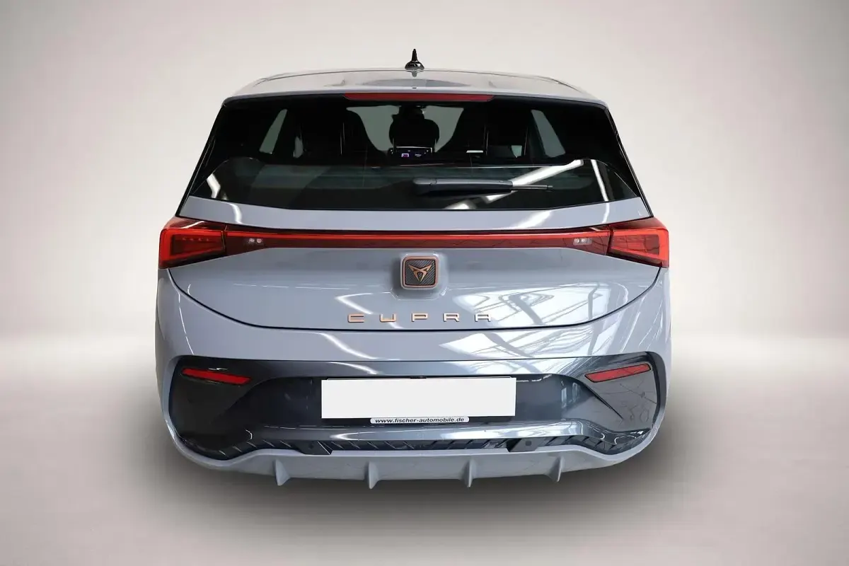 Gebraucht Cupra Born 150 kW (204 PS) 2024 Manufacturer Kleinwagen