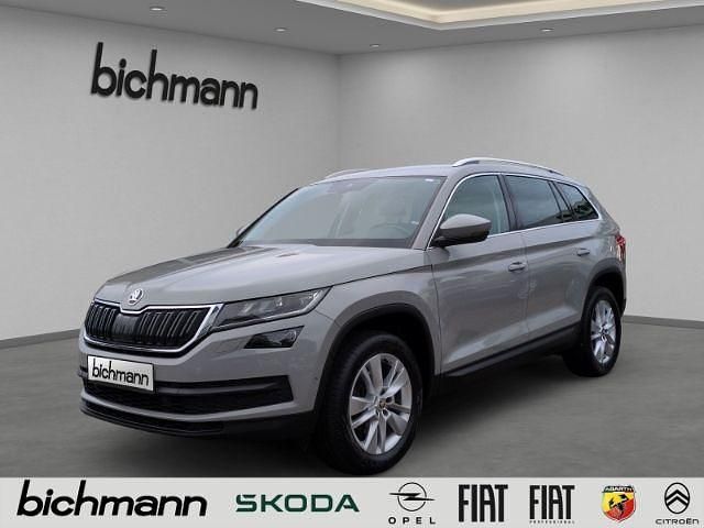 Grau Gebraucht 2019 Skoda Kodiaq Style SUV | 24.990 € (Etwas zu teuer) - Bild 1/4