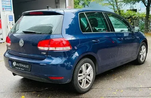 Gebraucht VW Golf VI Match 105 PS (77 kW) 2012 Andere Limousine