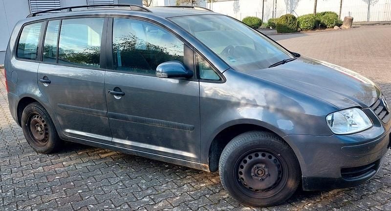 Gebraucht VW Touran 105 PS (77 kW) 2006 Grau Van / Kleinbus