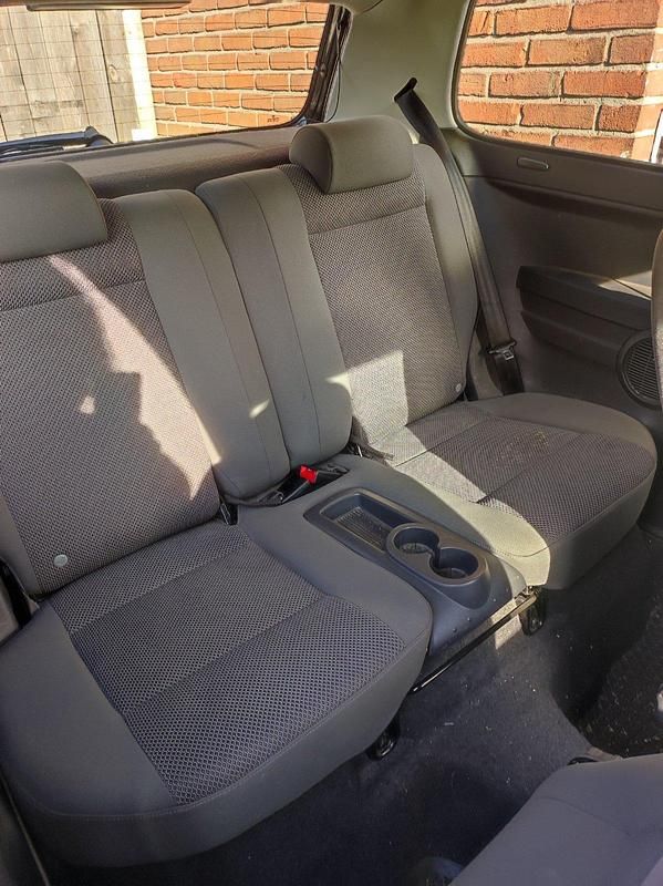 Gebraucht VW Fox 57 PS (41 kW) 2009 Schwarz Kleinwagen