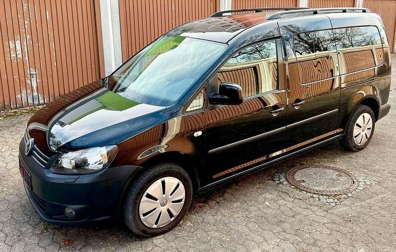 Gebraucht VW Caddy 105 PS (77 kW) 2011 Schwarz Van / Kleinbus