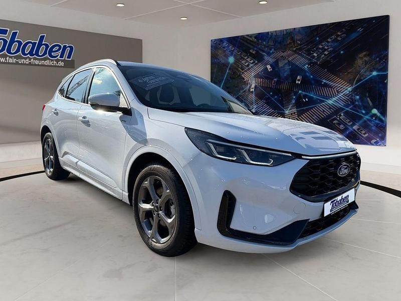 Gebraucht Ford Kuga ST-Line 151 PS (111 kW) 2025 Weiß SUV