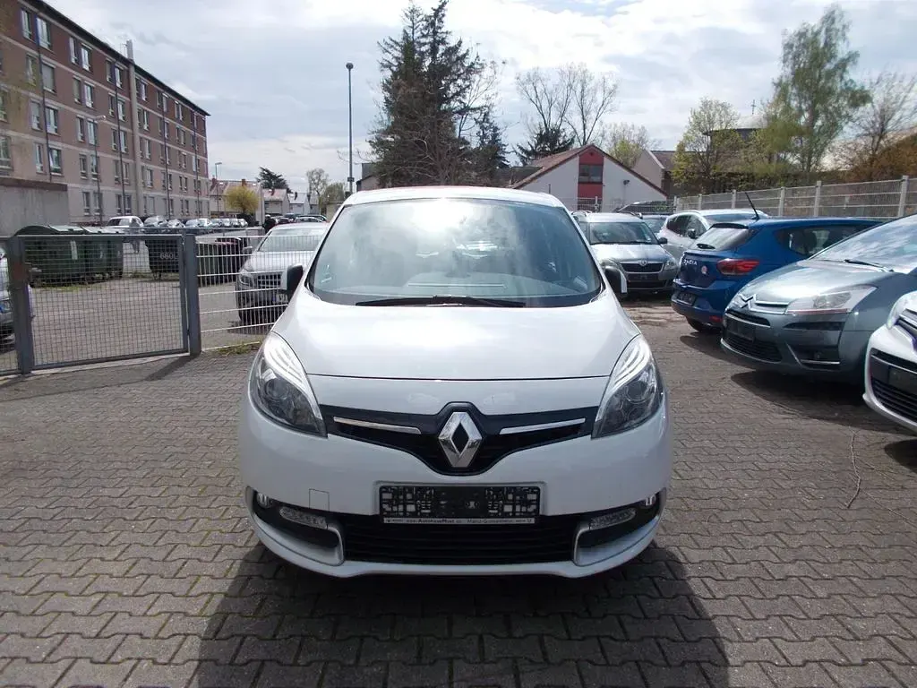 Gebraucht Renault Scénic III Initiale Paris 116 PS (85 kW) 2014 Weiß Van / Kleinbus