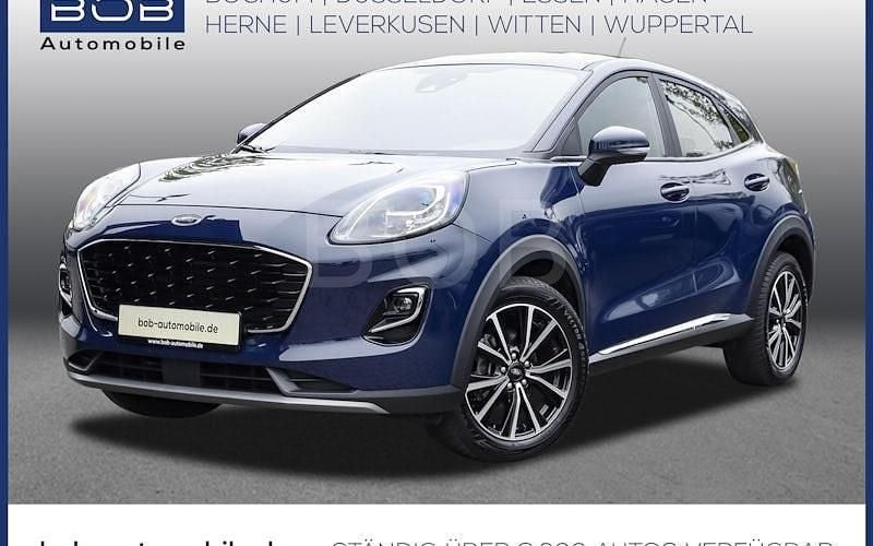 Blazerblau (blau) (blau) Gebraucht 2022 Ford Puma Titanium SUV | 18.288 € (Fairer Preis) - Bild 1/4