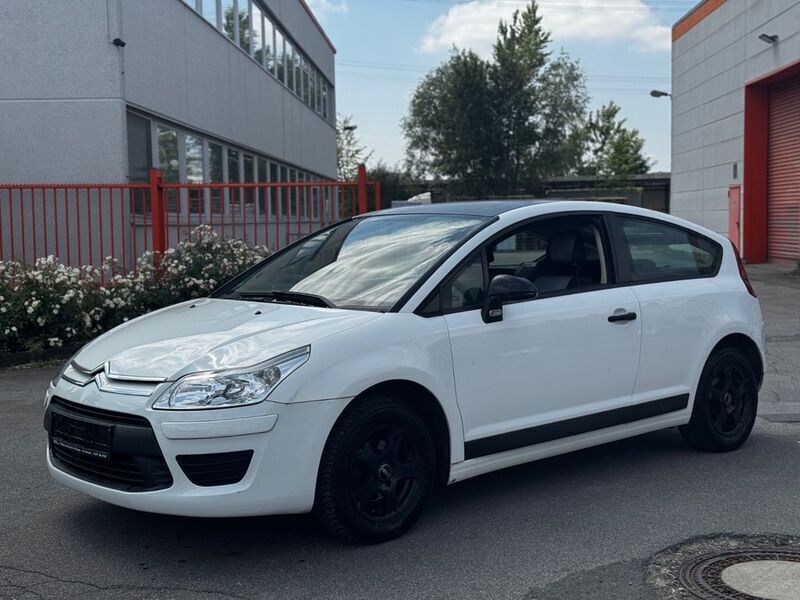 Weiß Gebraucht 2009 Citroën C4 Advance Coupé | 900 € (Superpreis) - Bild 1/4