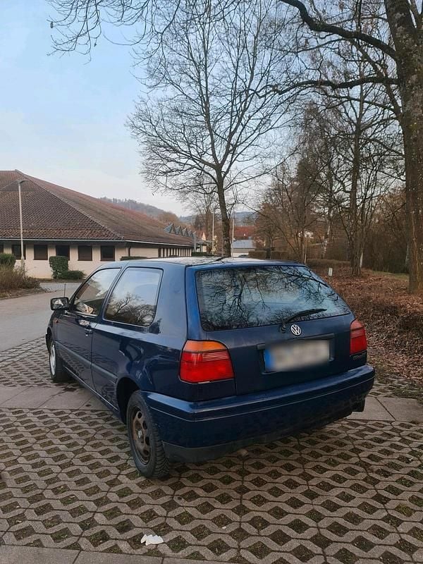 Gebraucht VW Golf III 75 PS (55 kW) 1997 Blau Kleinwagen