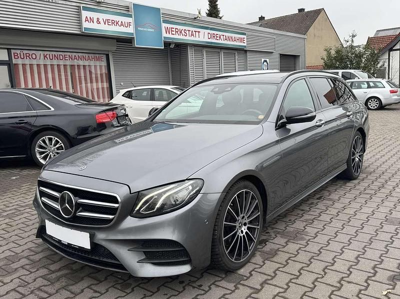 Gebraucht Mercedes E220 AMG 194 PS (142 kW) 2018 Selenitgrau  metalliclack Kombi