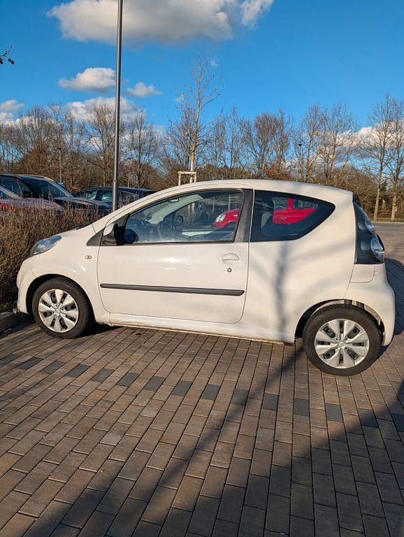 Gebraucht Citroën C1 Style 68 PS (50 kW) 2009 Weiß Kleinwagen