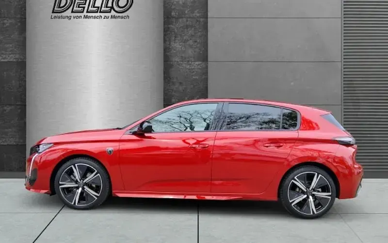 Gebraucht Peugeot 308 Premium 136 PS (100 kW) 2025 Elixir rot Limousine