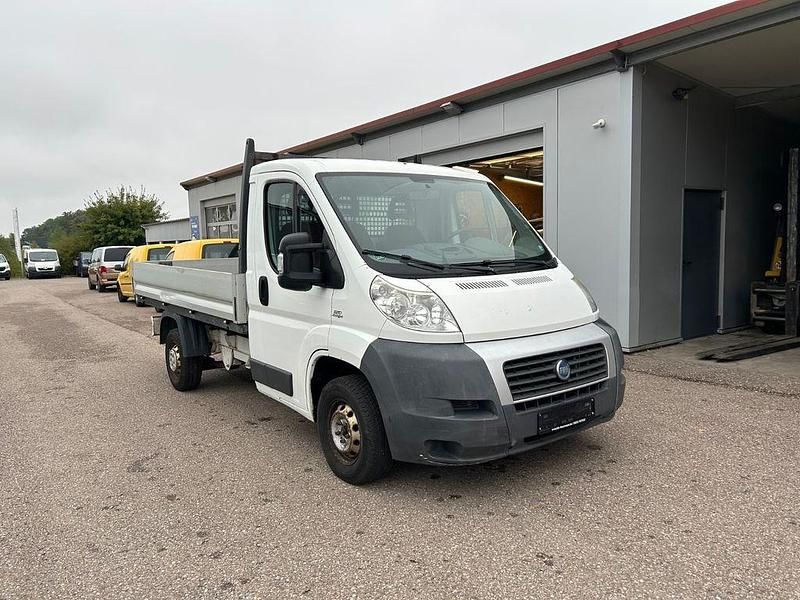 Weiß Gebraucht 2007 Fiat Ducato Van | 6.800 € (Etwas zu teuer) - Bild 1/4