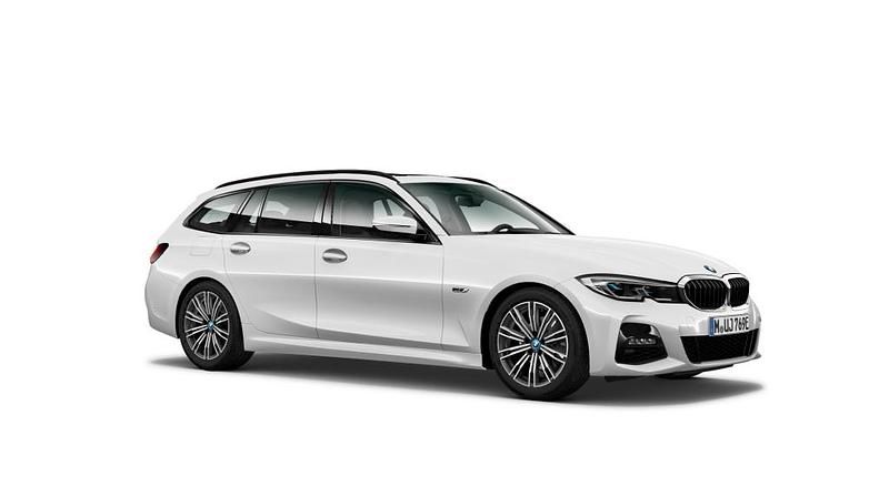 Gebraucht BMW 330 Shadowline 184 PS (135 kW) 2026 Kombi