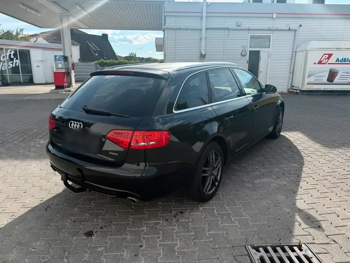 Gebraucht Audi A4 239 PS (175 kW) 2010 Kombi