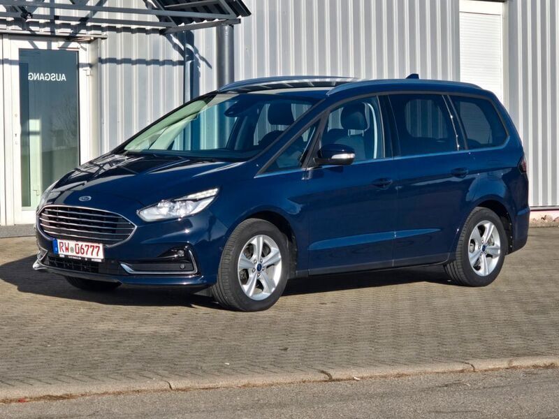Blazerblau Gebraucht 2021 Ford Galaxy Titanium Van / Kleinbus | 25.990 € (Guter Preis) - Bild 1/4